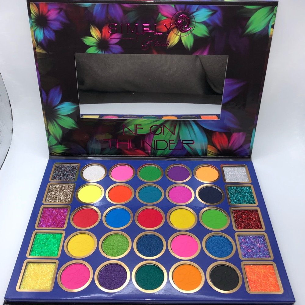 Neon Thunder Eyeshadow Palette